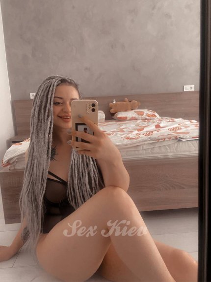 Проститутка Киева Эмма, индивидуалка за 6000 грн