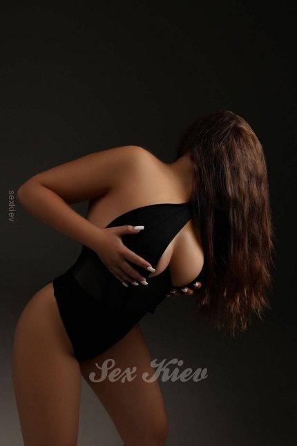 Проститутка Киева Соня, звонить по телефону +38 (075) 691-45-..