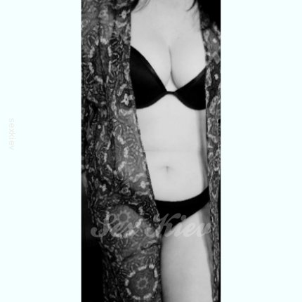 Проститутка Киева Марина, с 3 размером сисек