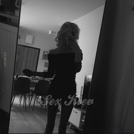 Проститутка Киева Анастасия, с 2 размером сисек