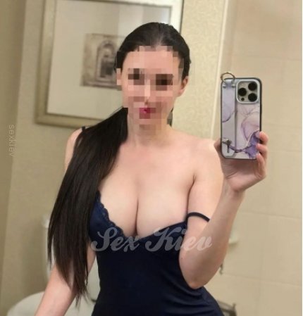 Проститутка Киева АминА Новенькая , шлюха за 4000 грн в час