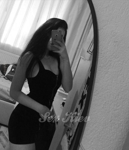 Проститутка Киева София, ей 18 лет