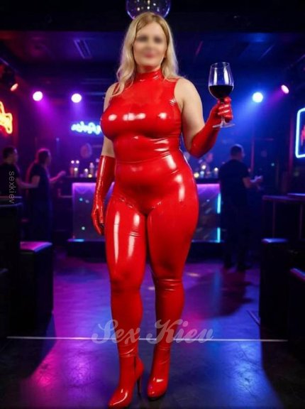 Проститутка Киева Марина 3000, шлюха за 3000 грн в час