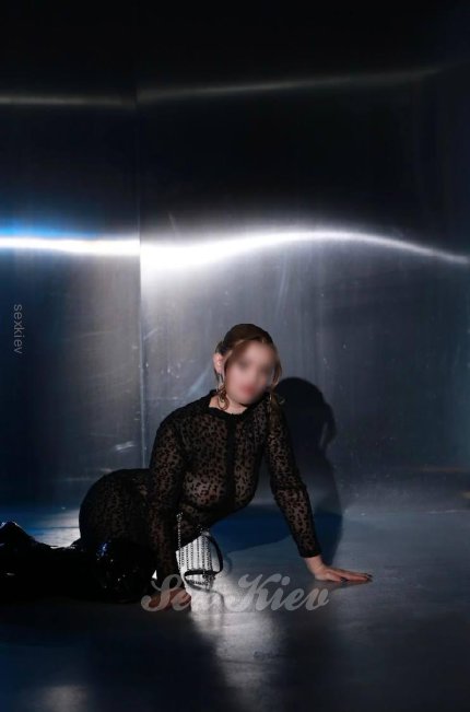 Проститутка Киева Эльвира, интим услуги без доплат к 8100 грн