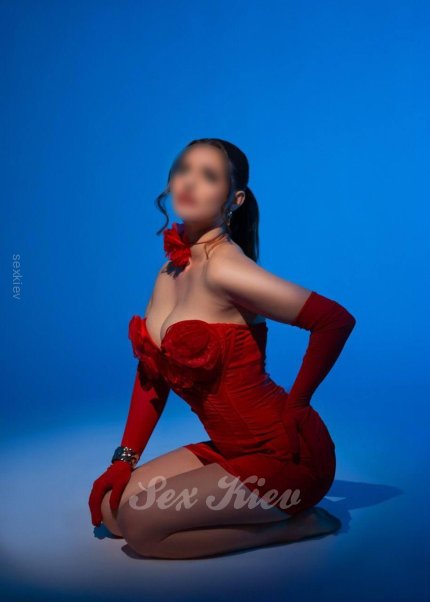 Проститутка Киева Амина, снять за 8100 грн