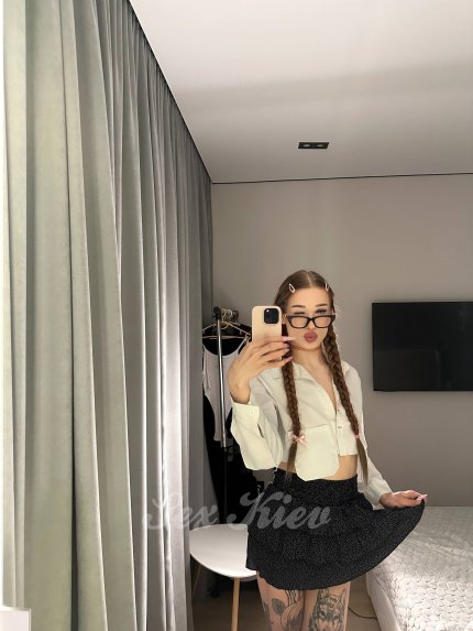Проститутка Киева Lexy , с 1 размером сисек