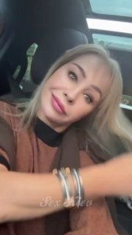 Проститутка Киева СВЕТИК, ей 42 года