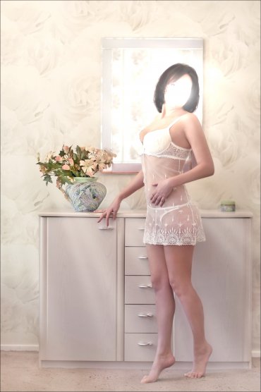 Проститутка Киева Карина, звонить по телефону +38 (098) 614-82-..